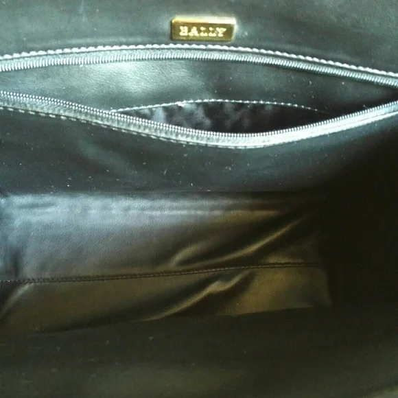 Bally Lambskin Quilted Handbag